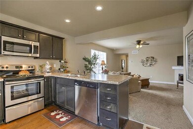 100 Grant Dr, Raymore, MO 64083 - photo 6