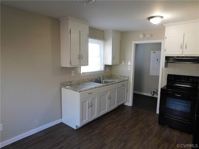 6002 W Quaker Rd, Disputanta, VA 23842 - photo 6