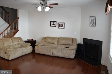 8862 Purple Iris Ln, Elkridge, MD 21075 - photo 5