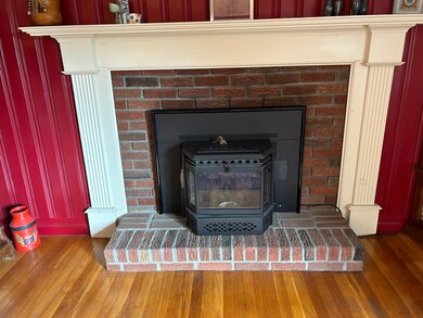 350 Eastridge Cir, Mendon, VT 05701 - photo 4