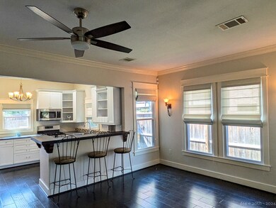 614 E East 20th St, Houston, TX 77008 - photo 5