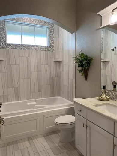 711 N Firefly Ct unit The Briarly II, Wichita, KS 67235 - photo 2