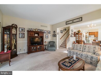 319 Melbourne Way, Souderton, PA 18964 - photo 4