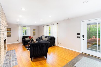 104 S Kellner Rd, Columbus, OH 43209 - photo 5