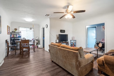 717 W Kern Ave, Tulare, CA 93274 - photo 5