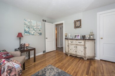 25 Shrine Ave, West Boylston, MA 01583 - photo 6