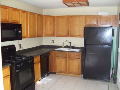 1413 Park Blvd, Morris, IL 60450 - photo 2