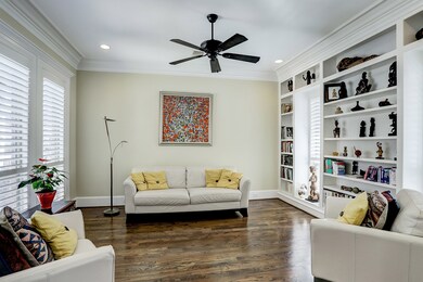 1418 Columbia St, Houston, TX 77008 - photo 4