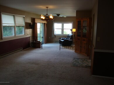 55 S Chestnut Ave, Whiting, NJ 08759 - photo 5