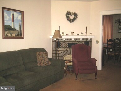 3541 Oakmont St, Philadelphia, PA 19136 - photo 7