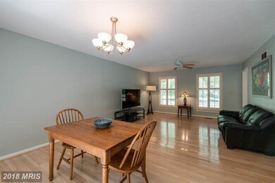 2125 Harbor Dr, Annapolis, MD 21409 - photo 6