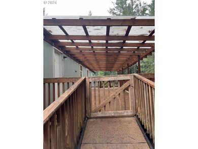 521 Lone Mountain Rd, O'Brien, OR 97534 - photo 6