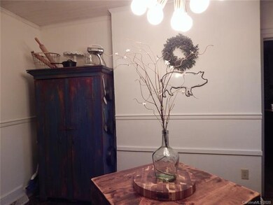 312 W Bell St, Statesville, NC 28677 - photo 4