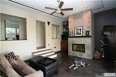 Another view of the family room with it's modern d