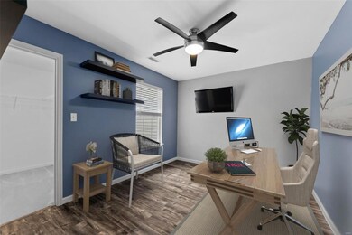 Home Office or 3rd Bedroom