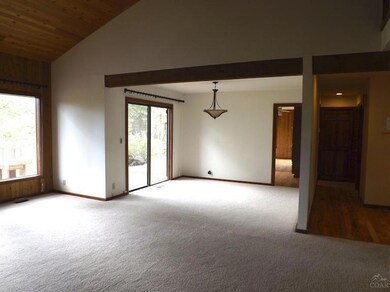 60162 Ridgeview Dr W, Bend, OR 97702 - photo 7