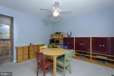 1314 Compton Ct, Sykesville, MD 21784 - photo 5