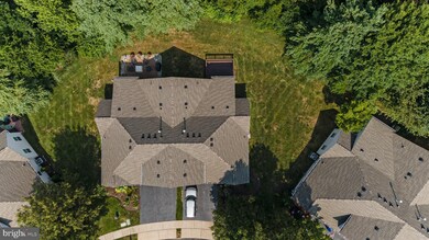 46 Black Eyed Susan Rd unit 319, Langhorne, PA 19047 - photo 3