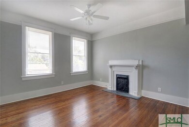 541 E Henry St unit upper, Savannah, GA 31401 - photo 7