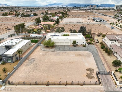 Bird's eye view featuring a desert view and a moun