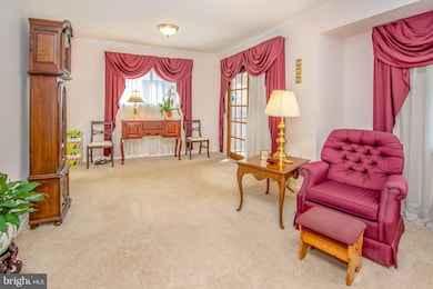 6808 Nashville Rd, Lanham, MD 20706 - photo 5