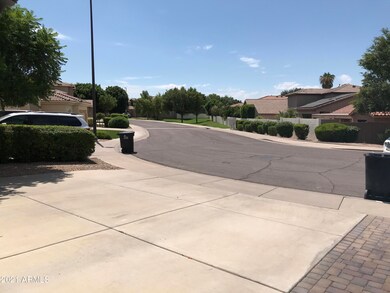 891 N Date Palm Dr, Gilbert, AZ 85234 - photo 5