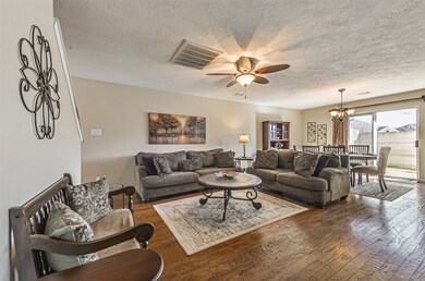 12231 Medina Lake Dr, Tomball, TX 77377 - photo 7