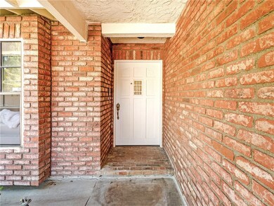 4918 Llano Dr, Woodland Hills, CA 91364 - photo 3