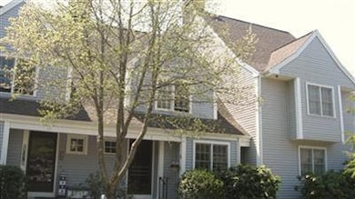 9 Hampton Ct unit 27, Mashpee, MA 02649 - photo 2