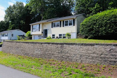 22 Stanford Rd, Nashua, NH 03064 - photo 4