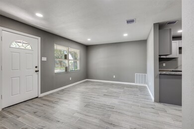 200 Pine St, Prairie View, TX 77445 - photo 6