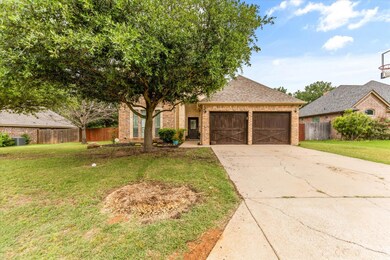 2804 Willow Ridge Cir, Granbury, TX 76049 - photo 3