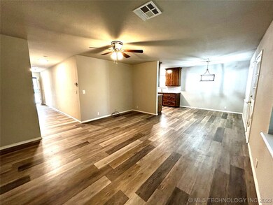 1516 S 4th St, McAlester, OK 74501 - photo 2