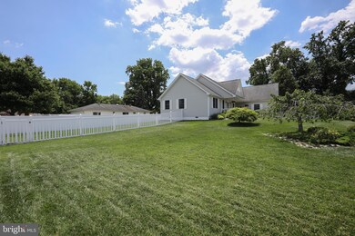 16 University Dr, Pennsville, NJ 08070 - photo 3