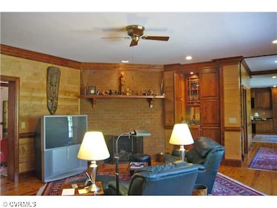Den/Family/Great Room
