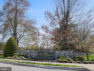 136 Brandon Rd, Norristown, PA 19403 - photo 2