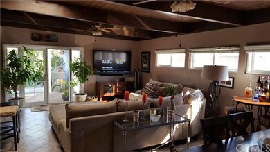 Spacious Family Room