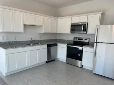 1045 Appleton St, Davenport, FL 33837 - photo 5