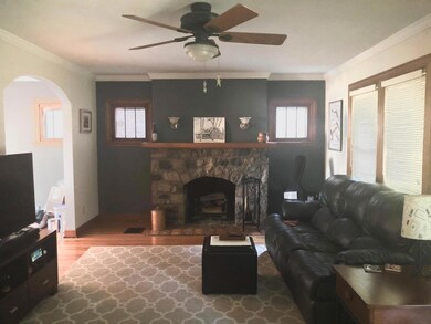 284 Stewart Ave, Columbus, OH 43206 - photo 2