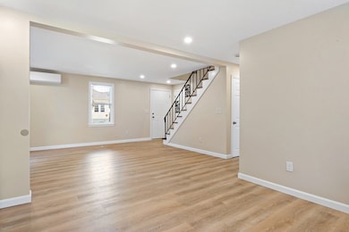 19 Bliss St unit 2, South Dartmouth, MA 02748 - photo 3