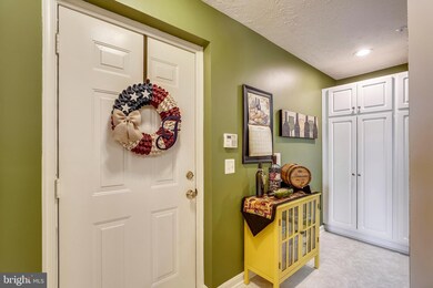 657 Burtons Cove Way unit 5, Annapolis, MD 21401 - photo 2