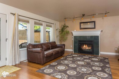 Living Room 3085-SMALL