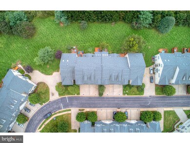 155 Meadow View Ln, Lansdale, PA 19446 - photo 3