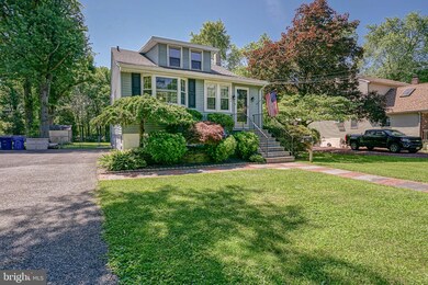 106 Center St, Moorestown, NJ 08057 - photo 2