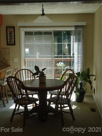 146 Rydel Ln, Statesville, NC 28625 - photo 3