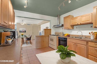 3370 E 25th St, Tucson, AZ 85713 - photo 6