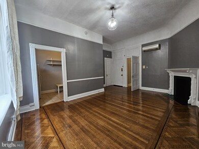 1208 N Calvert St unit 4, Baltimore, MD 21202 - photo 2