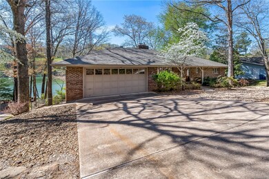 75 Lancaster Dr, Bella Vista, AR 72715 - photo 2