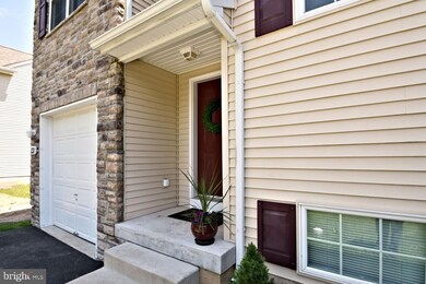 131 Sugarbush Dr, Perkasie, PA 18944 - photo 4