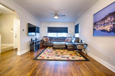 808 Fernwood St, Emmaus, PA 18049 - photo 3